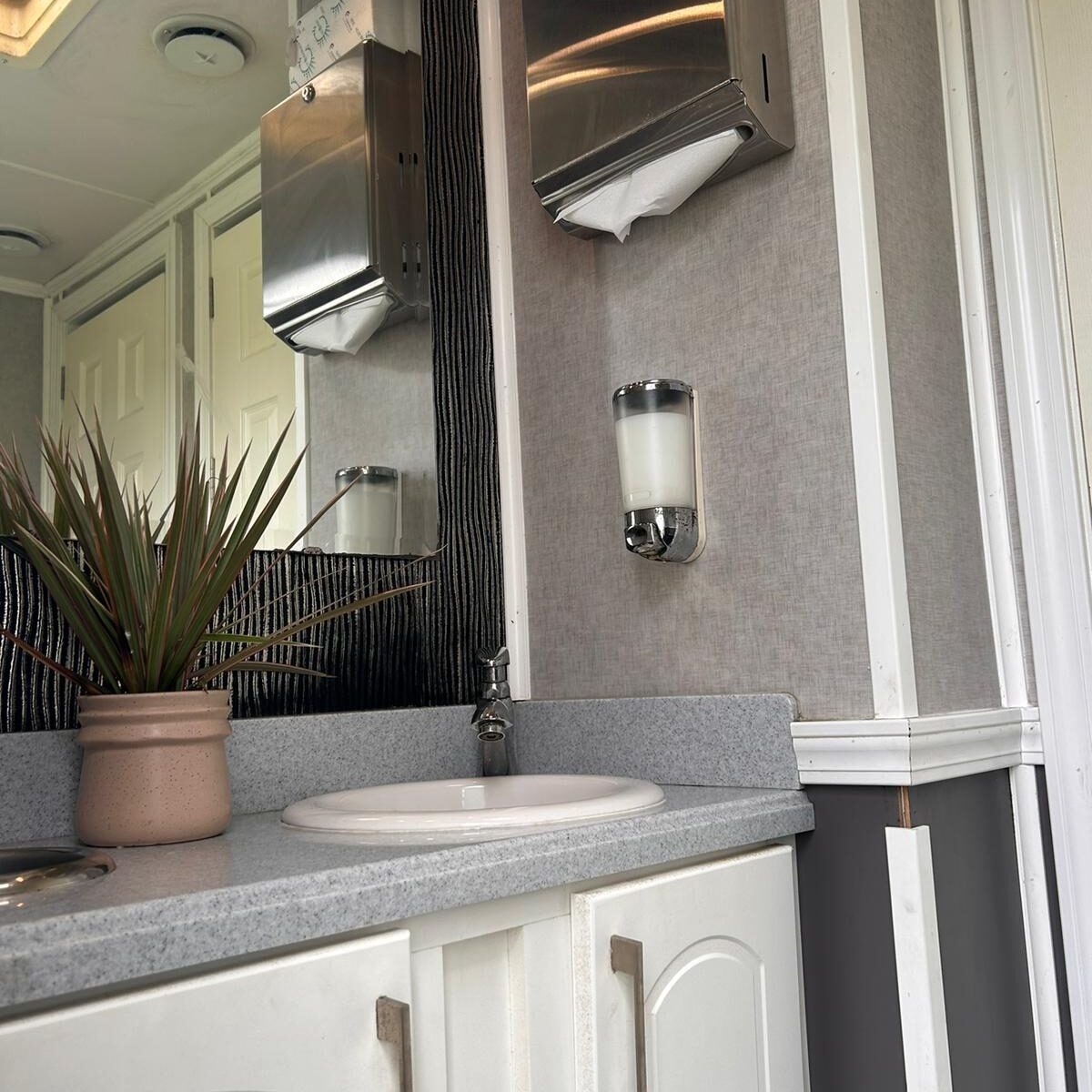 WhatsApp Image 2024-02-19 at 12.46.41 (4)