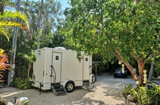 High-end luxury restroom trailer for long-term construction and retail project in Florida – YML